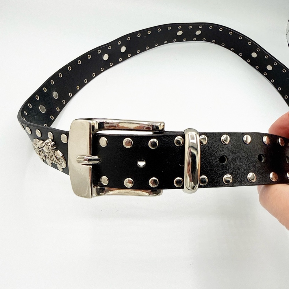Studded Leather Bikercore Motorcycle Concho Belt - Picture 8 of 9